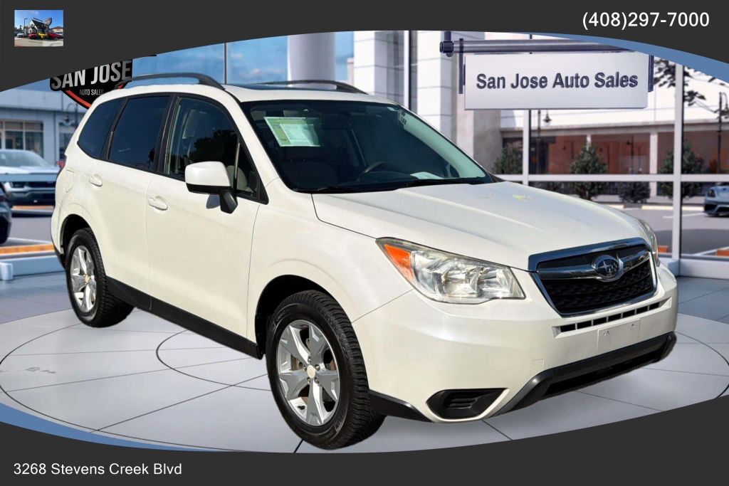 2015 SUBARU Forester