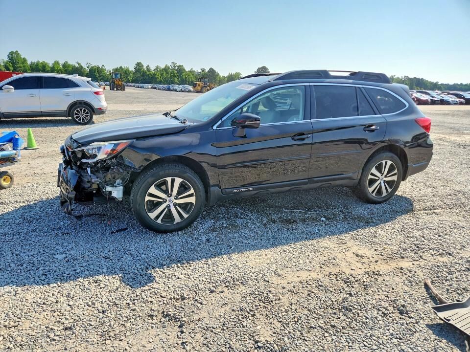 2019 SUBARU Outback