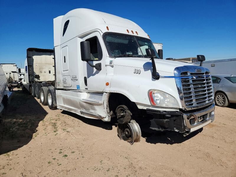 2016 FREIGHTLINER Cascadia