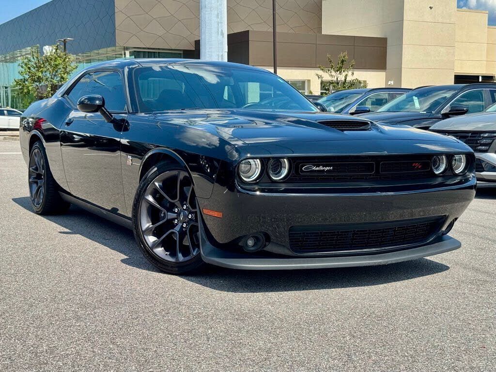 2023 DODGE Challenger