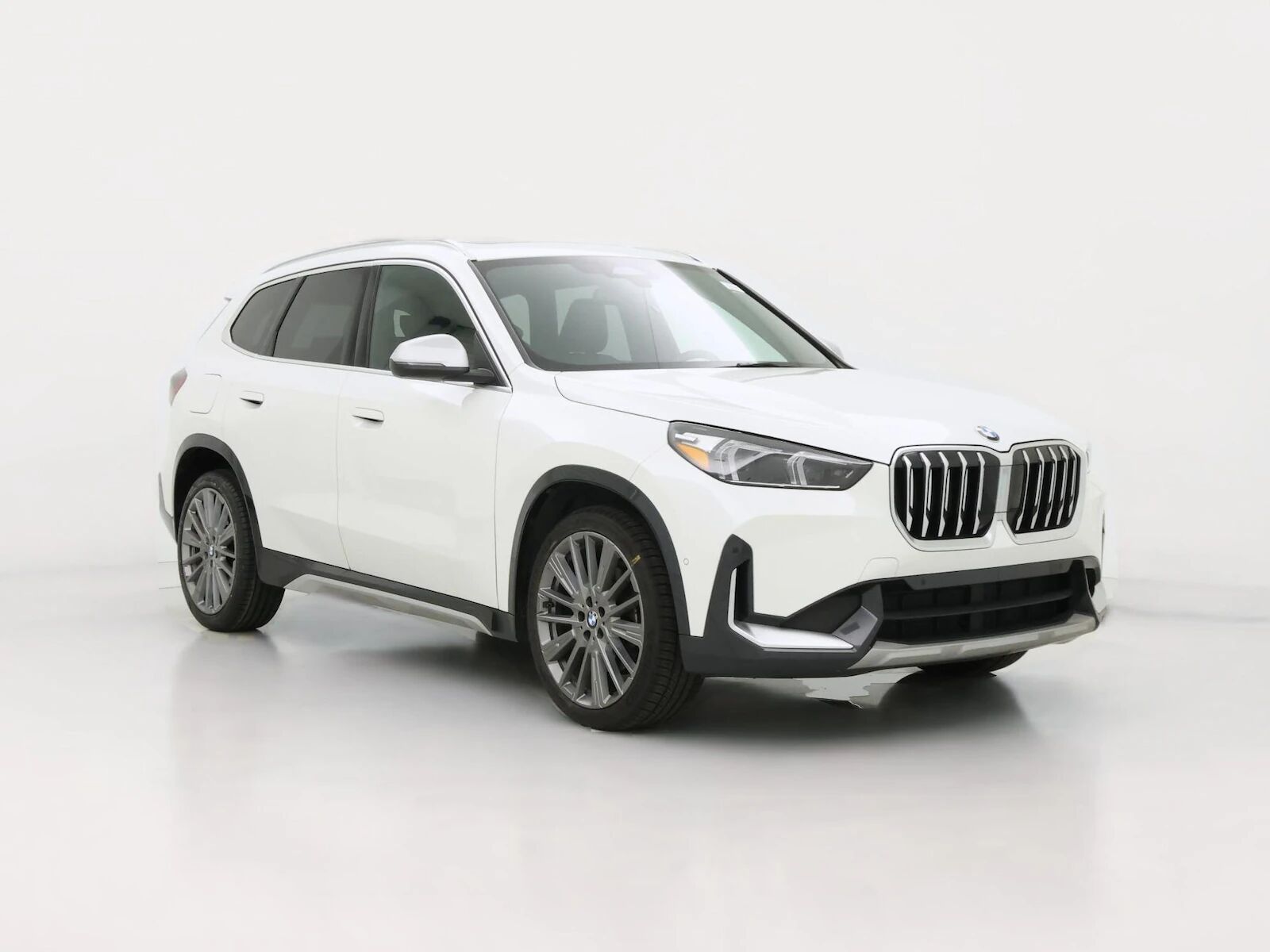 2024 BMW X1