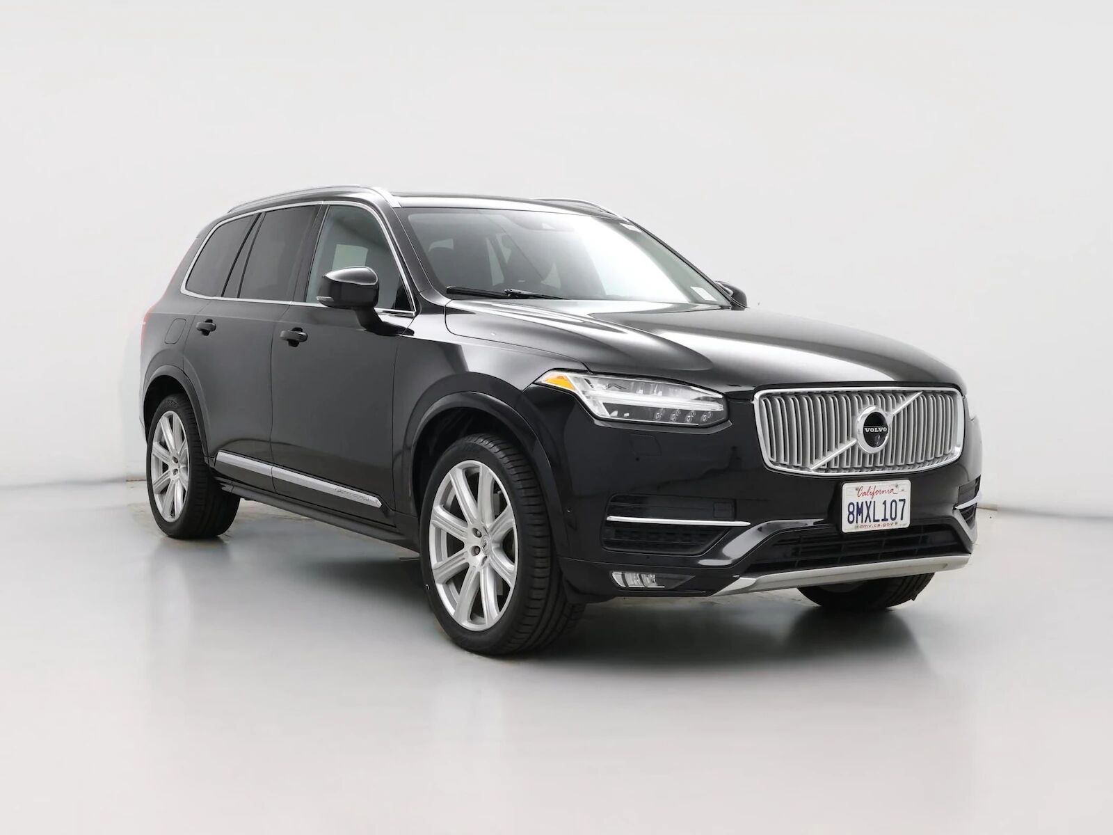 2019 VOLVO XC90