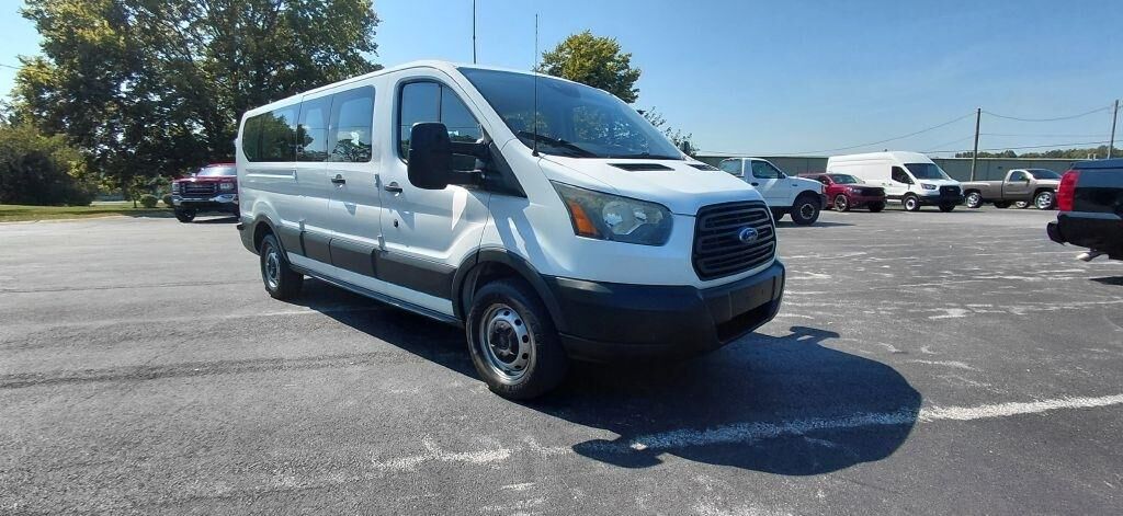 2017 FORD Transit
