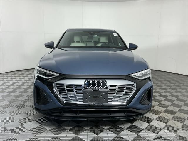 2024 Audi Q8