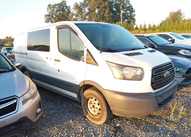 2015 FORD Transit