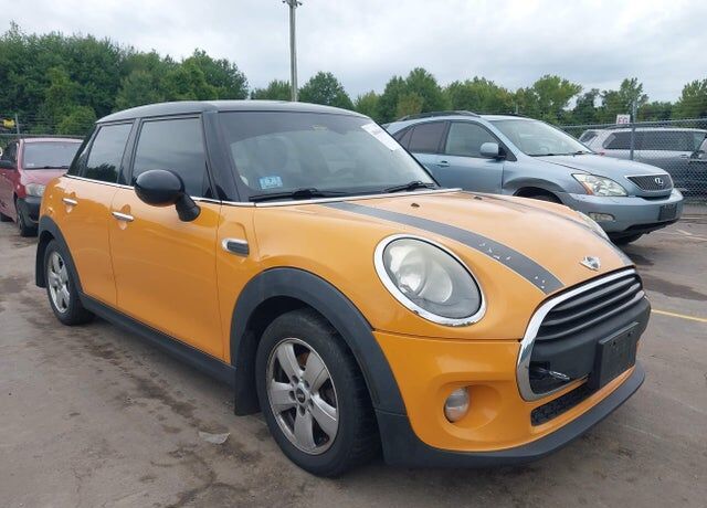 2016 MINI Cooper