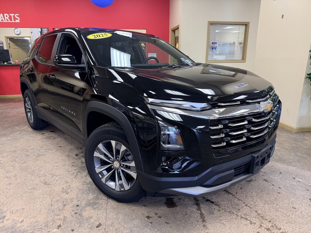 2025 CHEVROLET Equinox
