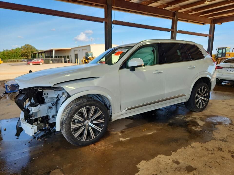 2024 VOLVO XC90