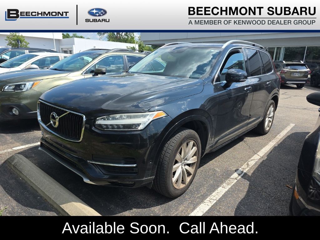 2017 VOLVO XC90