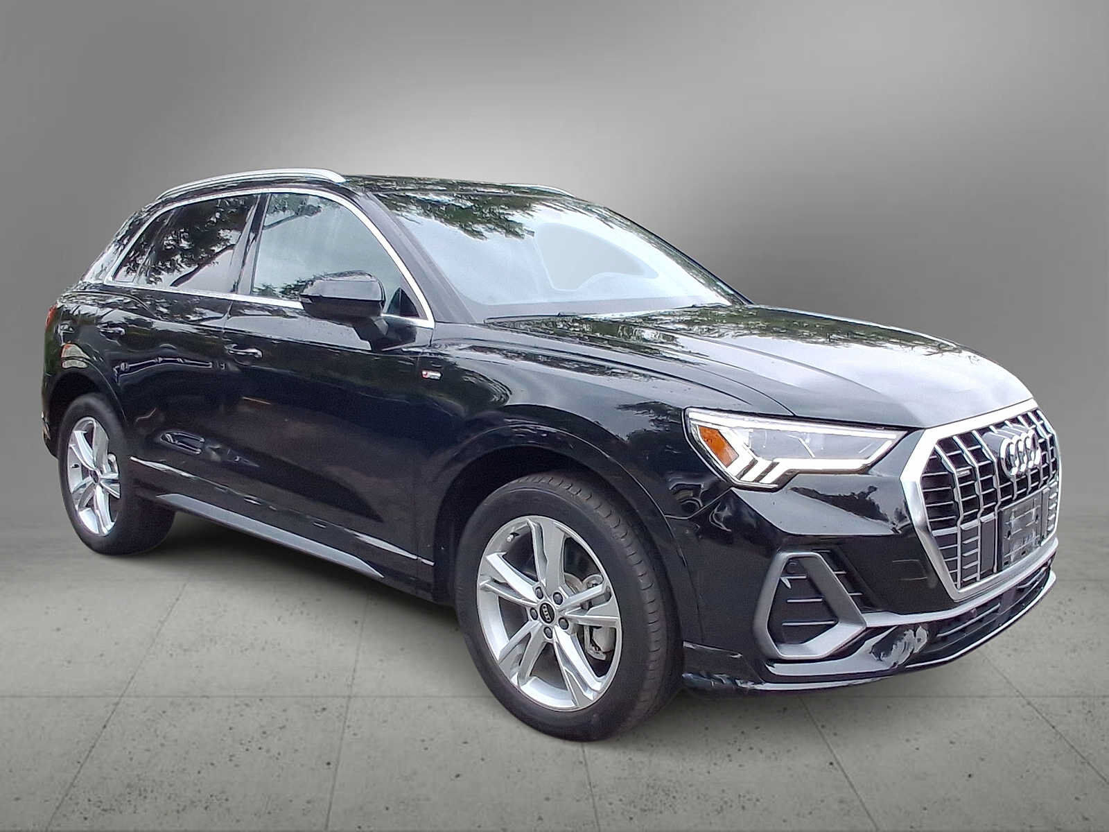 2023 Audi Q3