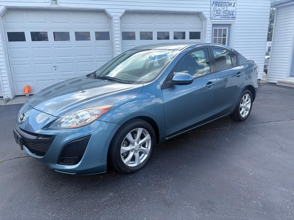 2011 MAZDA Mazda3