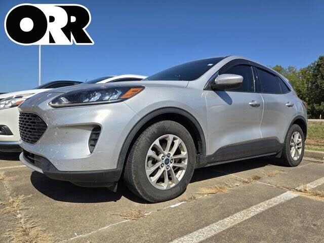 2020 FORD Escape