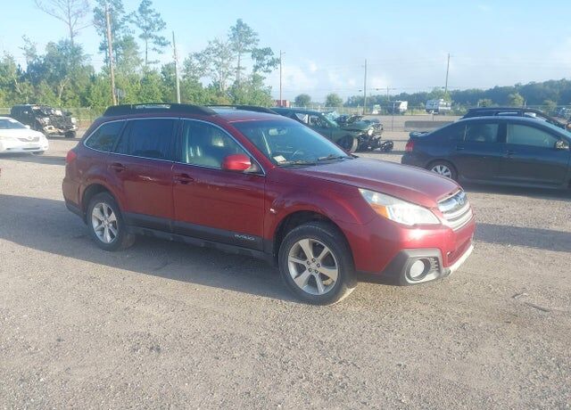 2013 SUBARU Outback