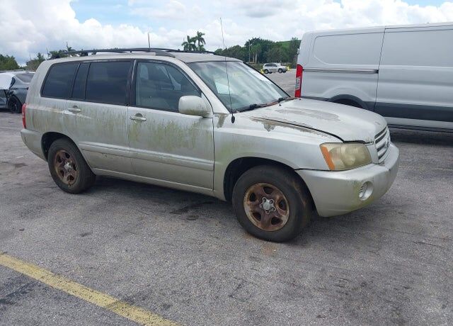 2003 TOYOTA Highlander