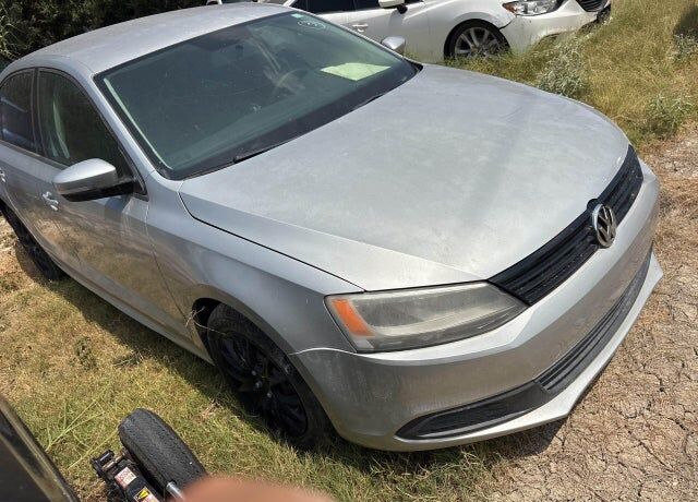 2014 VOLKSWAGEN Jetta