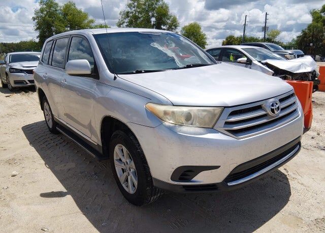 2012 TOYOTA Highlander