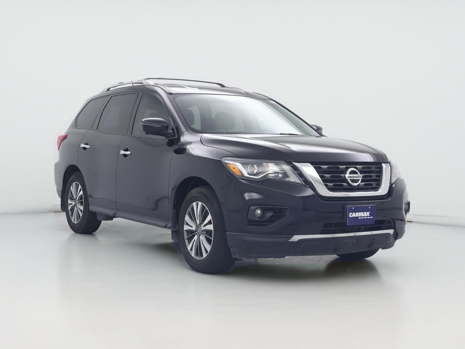 2017 NISSAN Pathfinder