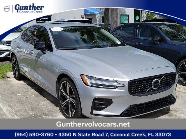 2023 VOLVO S60