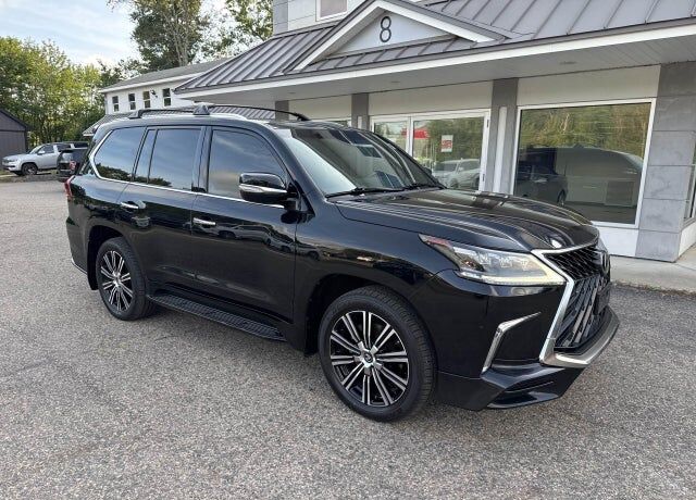 2020 LEXUS LX
