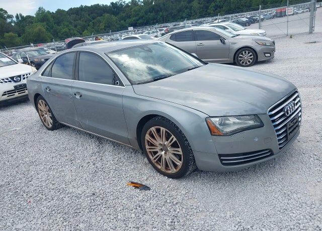 2013 AUDI A8