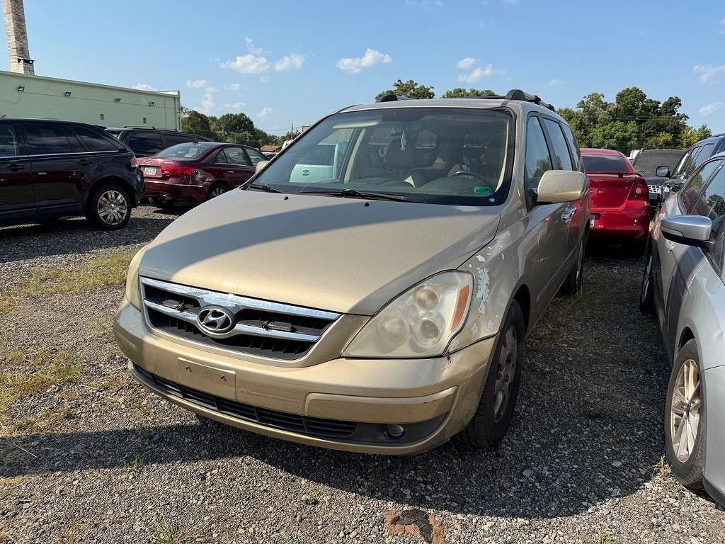 2008 HYUNDAI Entourage