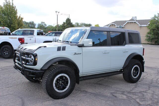 2024 FORD Bronco