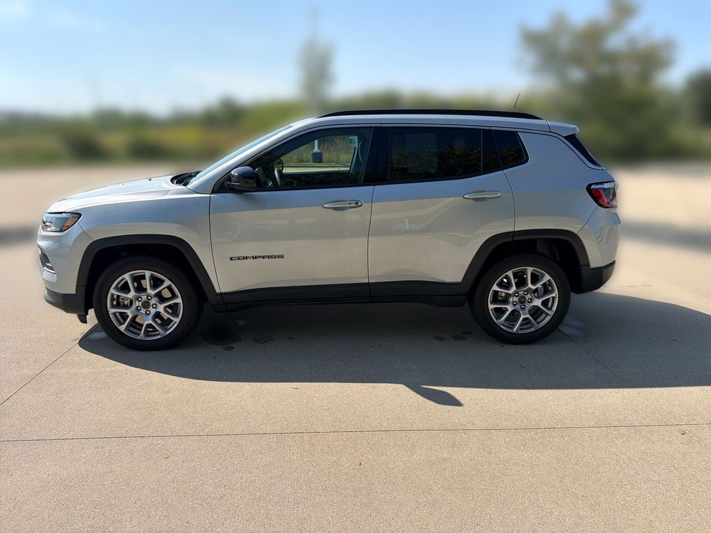 2025 JEEP Compass
