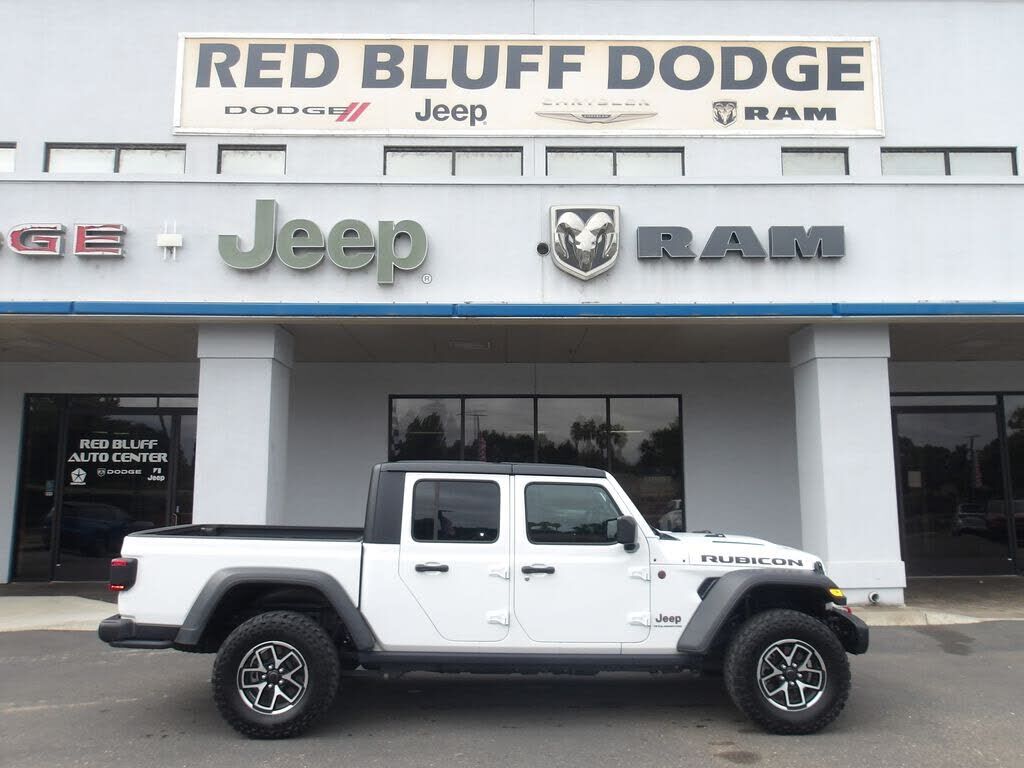 2025 JEEP Gladiator