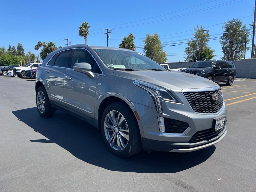 2024 CADILLAC XT5