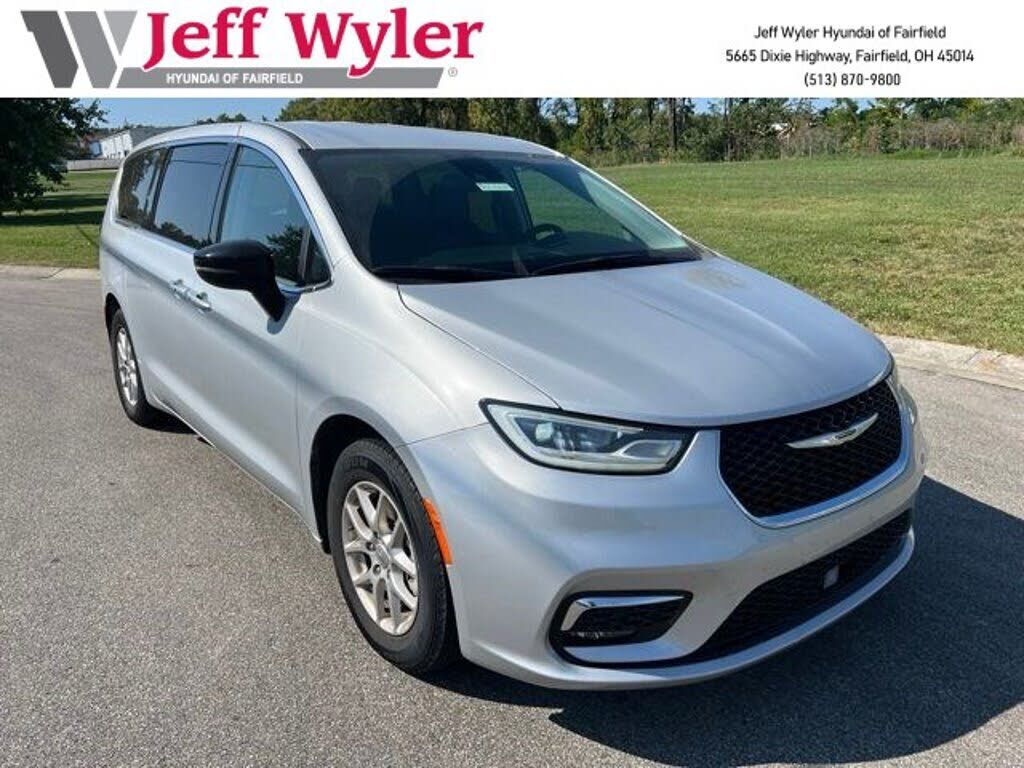 2024 CHRYSLER Pacifica