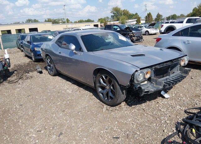 2015 DODGE Challenger