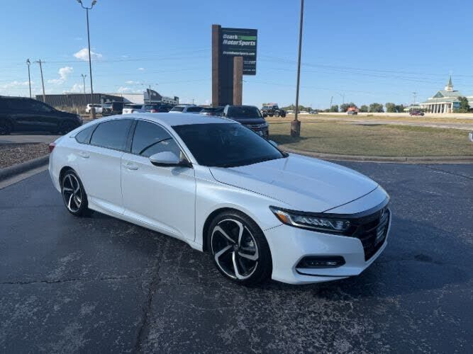 2020 HONDA Accord