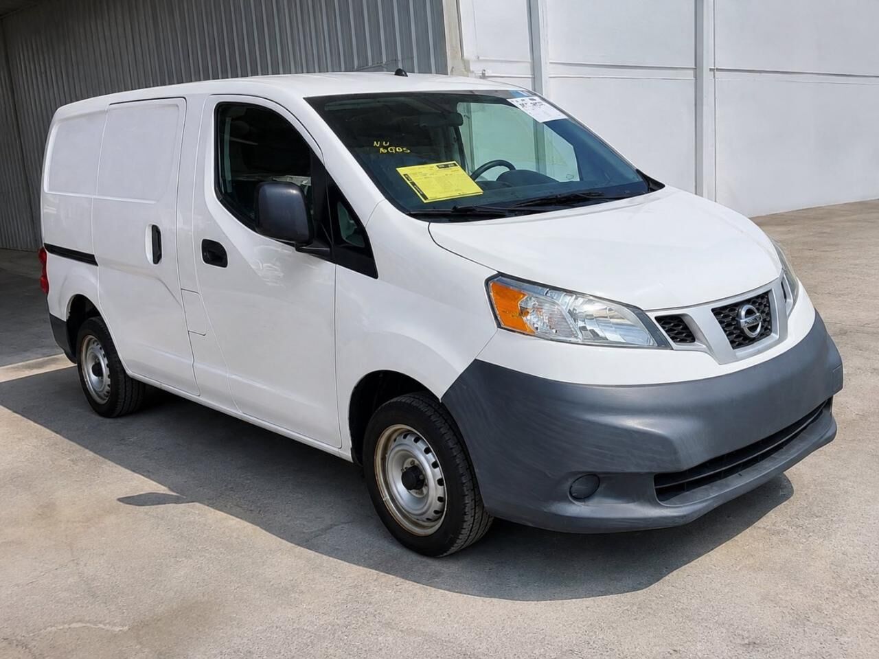 2018 NISSAN NV200