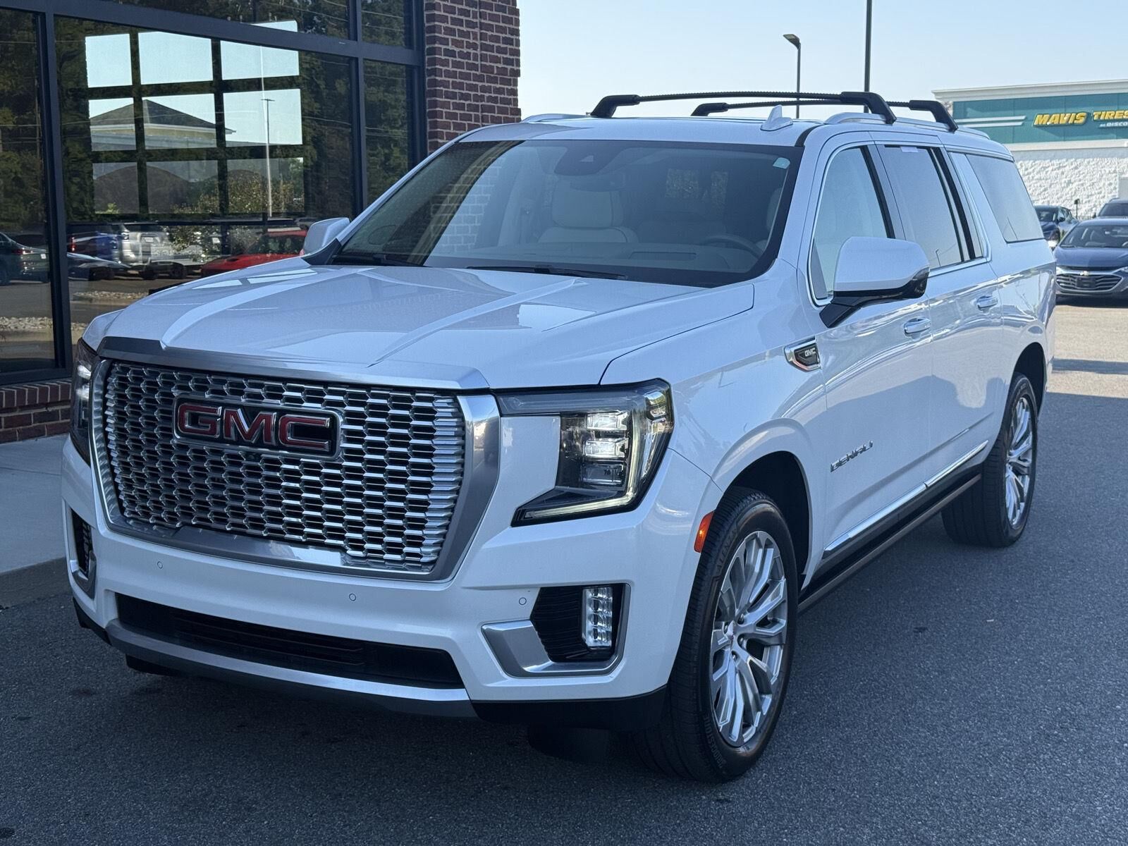 2023 GMC Yukon XL