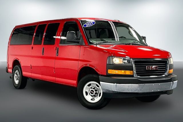 2025 GMC Savana