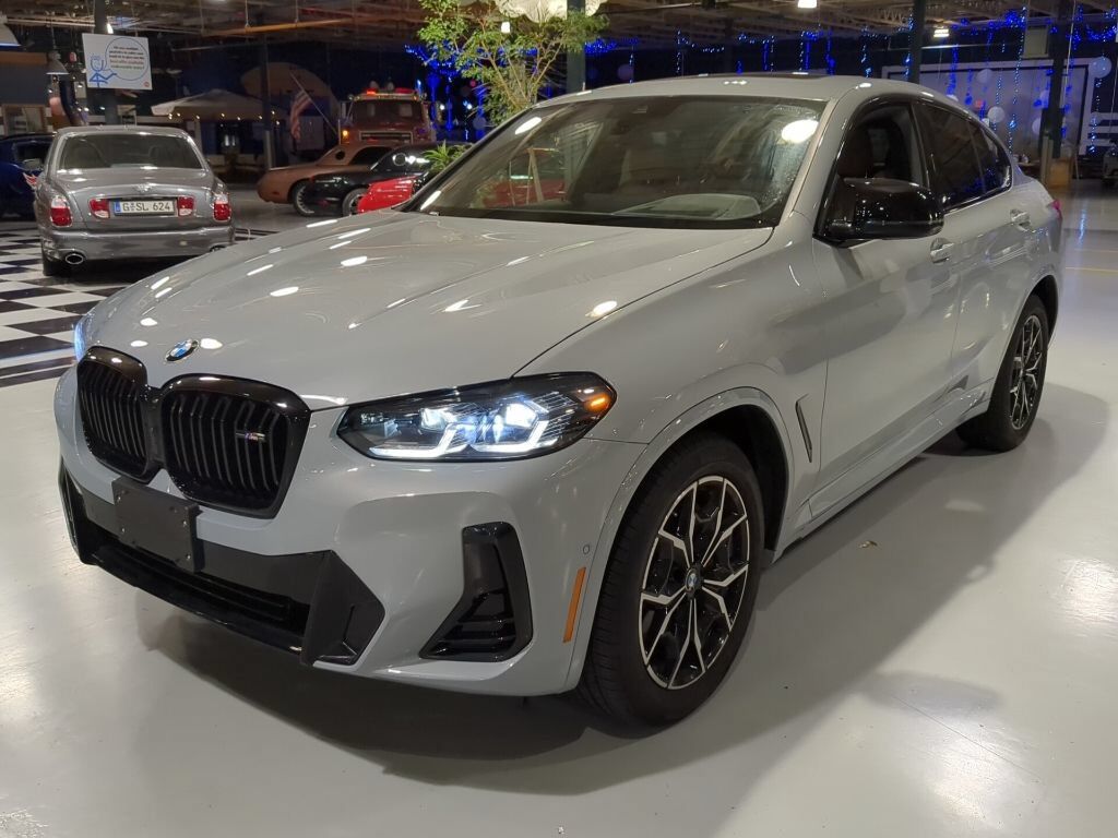 2025 BMW X4