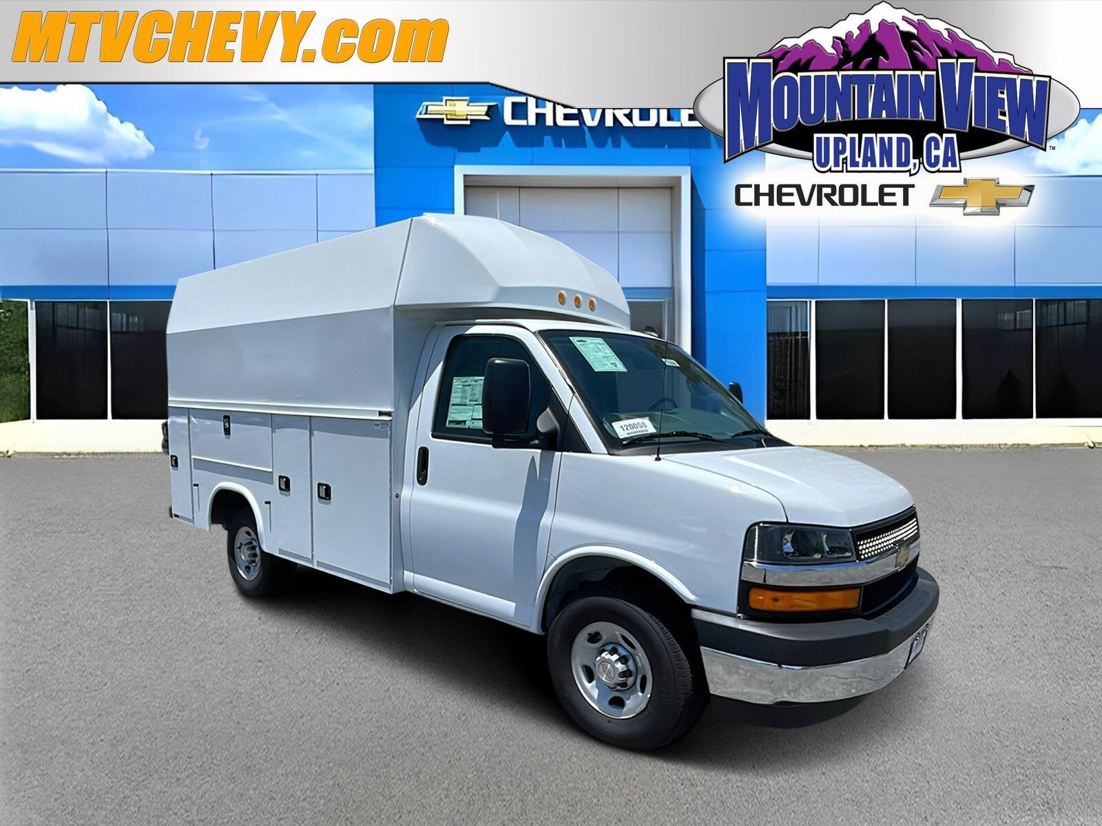 2026 CHEVROLET Express