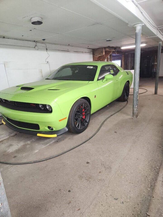 2023 DODGE Challenger