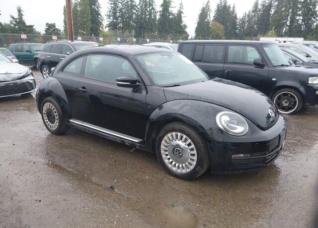 2016 VOLKSWAGEN Beetle