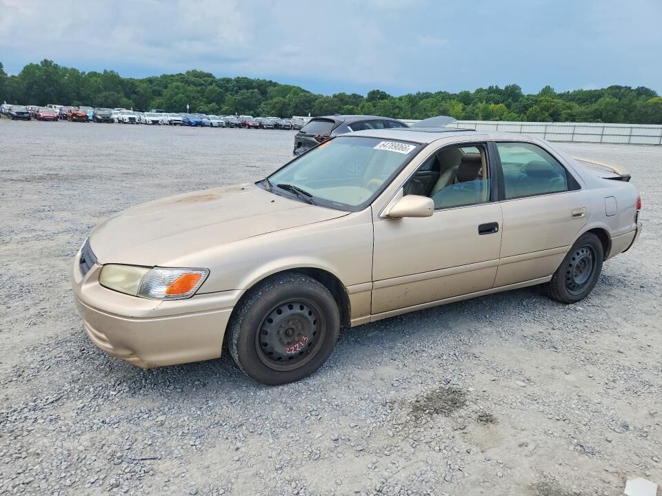2001 TOYOTA Camry