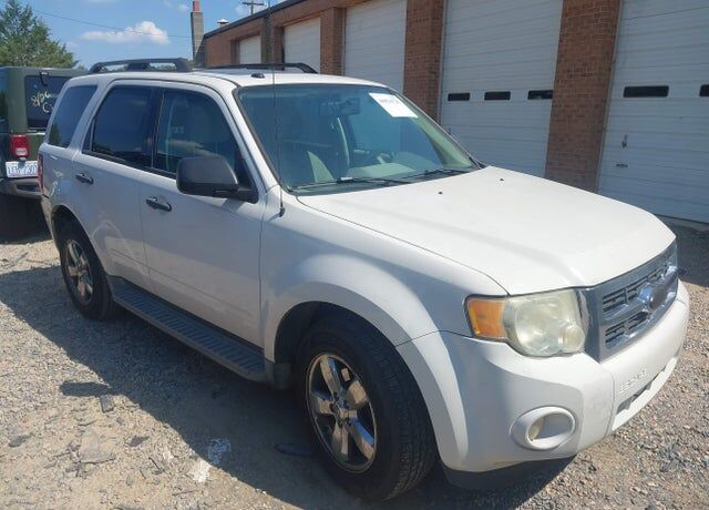 2010 FORD Escape