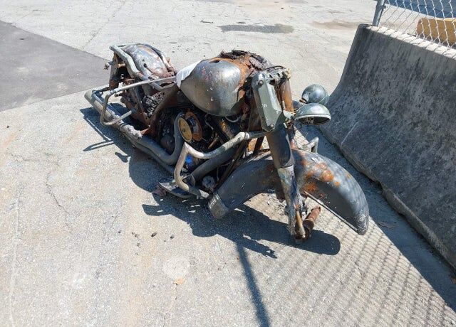 2008 HARLEY DAVIDSON FLHRC / Road King Classic