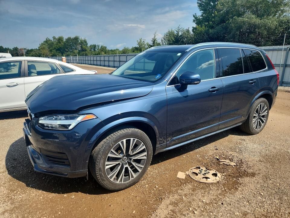 2021 VOLVO XC90