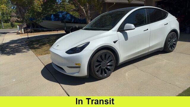 2022 TESLA Model Y