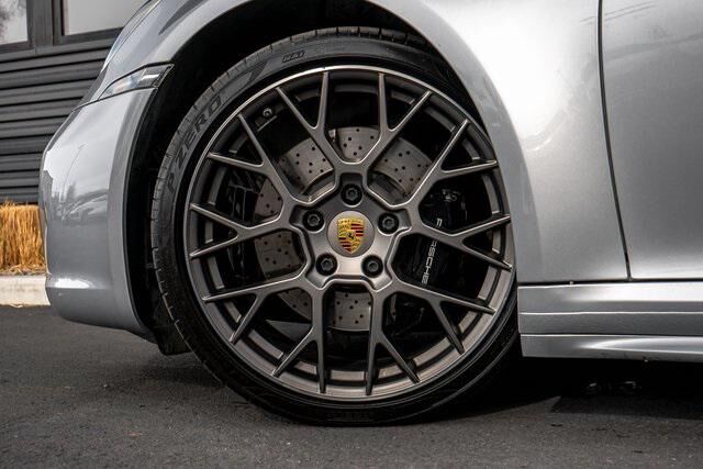 2020 PORSCHE 911