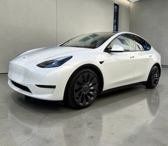 2023 TESLA Model Y