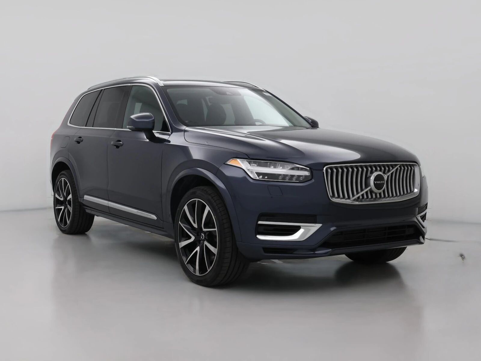 2021 VOLVO XC90