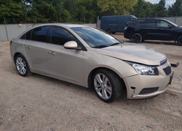 2011 CHEVROLET Cruze