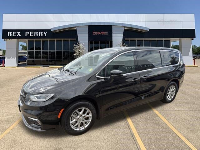 2025 CHRYSLER Pacifica
