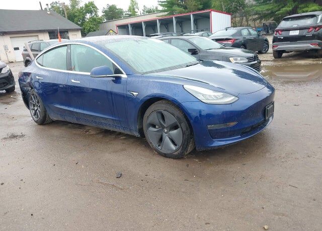 2018 TESLA Model 3
